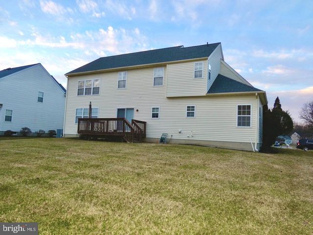 61 ROSE HILL DR, Bear, DE 19701