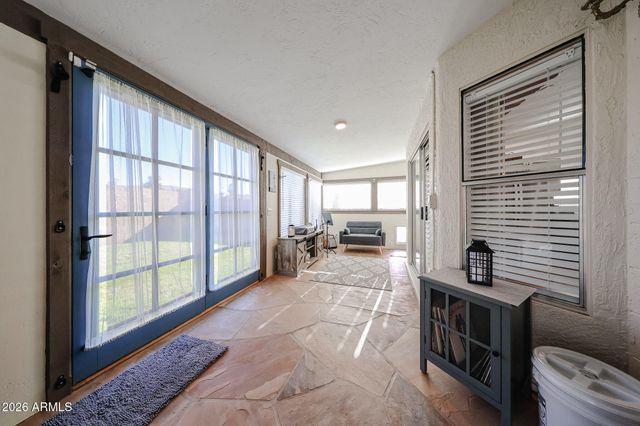 6102 W CHERYL Drive, Glendale, AZ 85302