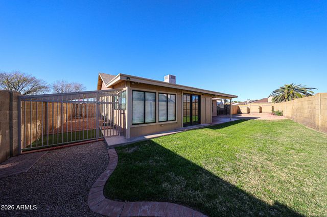 6102 W CHERYL Drive, Glendale, AZ 85302