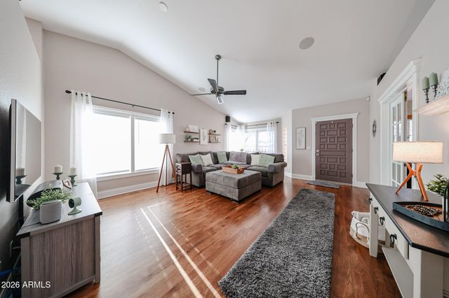 6102 W CHERYL Drive, Glendale, AZ 85302