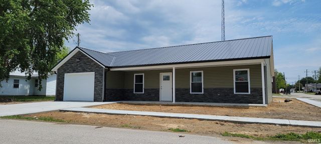 207 S Grove Street, Odon, IN 47562