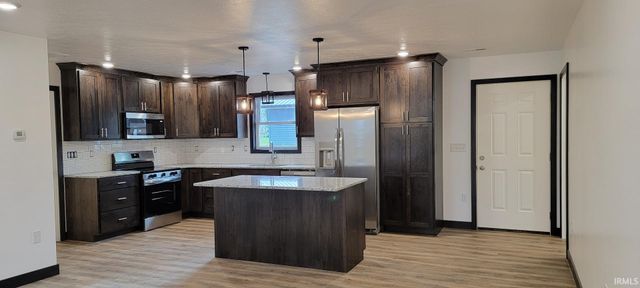 207 S Grove Street, Odon, IN 47562
