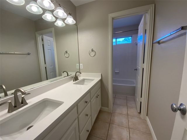 1870 Dowelling Drive, Frisco, TX 75036