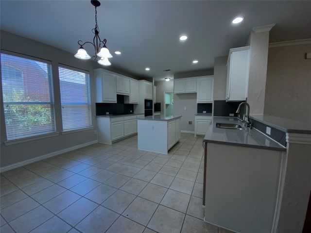 1870 Dowelling Drive, Frisco, TX 75036