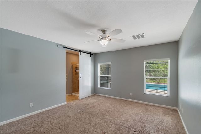 655 Valencia Circle SW, Vero Beach, FL 32968