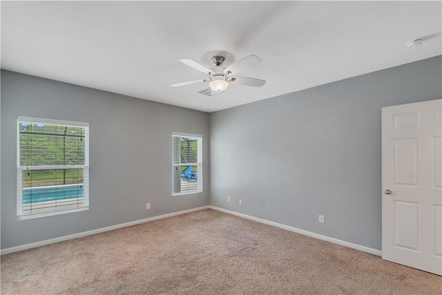 655 Valencia Circle SW, Vero Beach, FL 32968