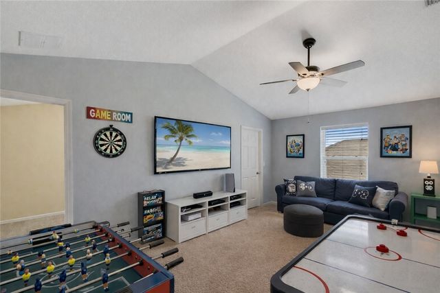 655 Valencia Circle SW, Vero Beach, FL 32968