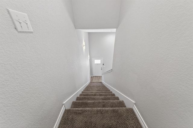 16684 E Ivanhoe, Montgomery, TX 77316