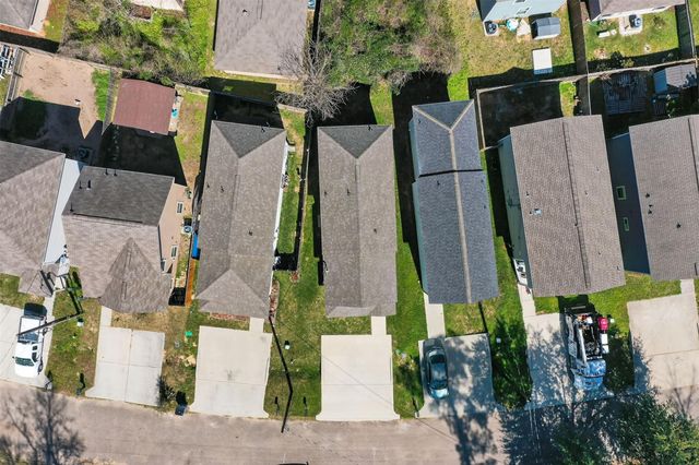 16684 E Ivanhoe, Montgomery, TX 77316