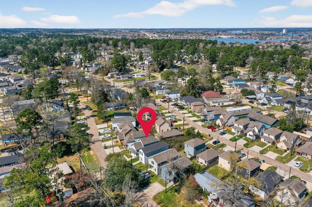 16684 E Ivanhoe, Montgomery, TX 77316