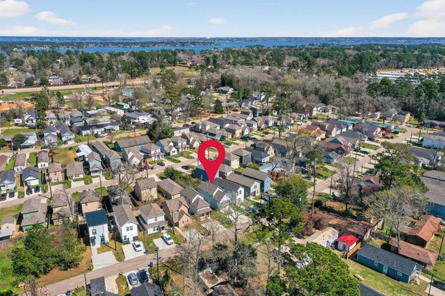 16684 E Ivanhoe, Montgomery, TX 77316