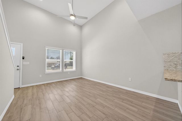 16684 E Ivanhoe, Montgomery, TX 77316