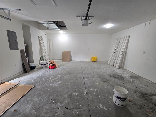 21 SEQUOIA DRIVE CRSE, Ocklawaha, FL 32179