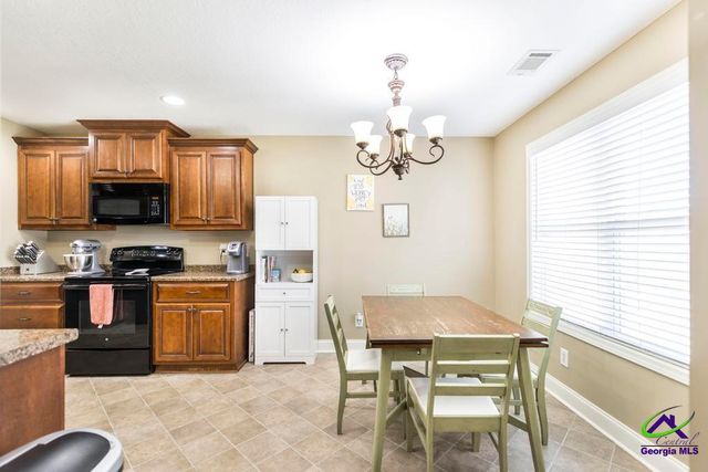 207 Ellington Court, Perry, GA 31069