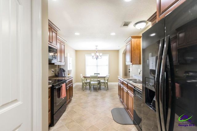 207 Ellington Court, Perry, GA 31069