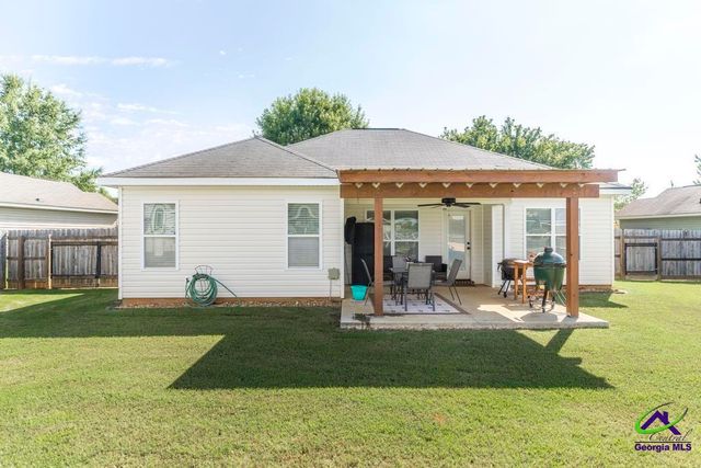 207 Ellington Court, Perry, GA 31069