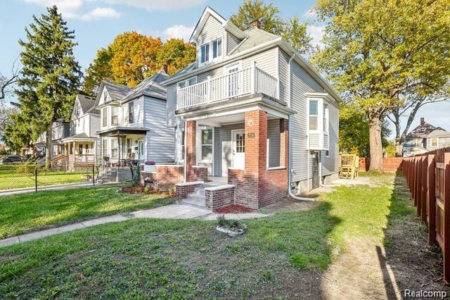 3736 IROQUOIS Street, Detroit, MI 48214
