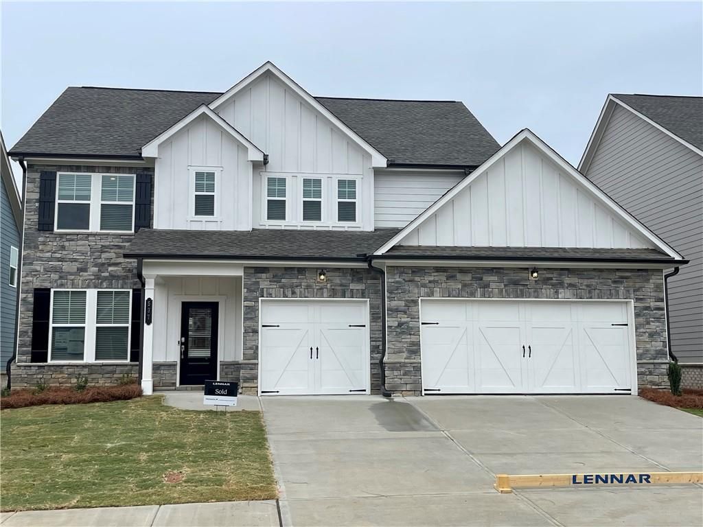 537 Hyde Ridge Trail, Loganville, GA 30052