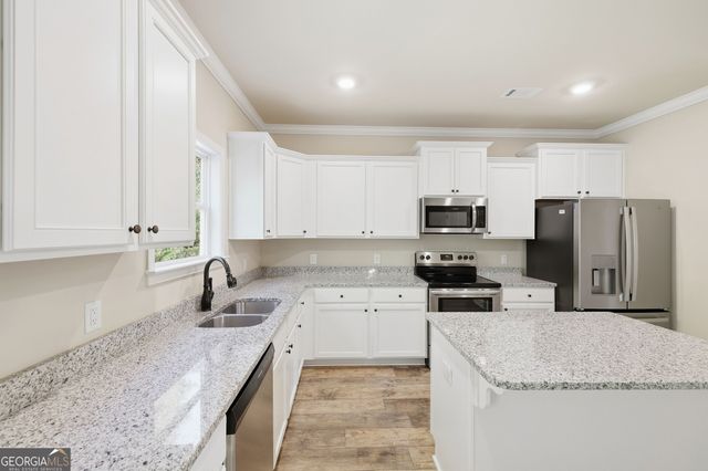 275 Huntington Manor Court 18, Cornelia, GA 30531