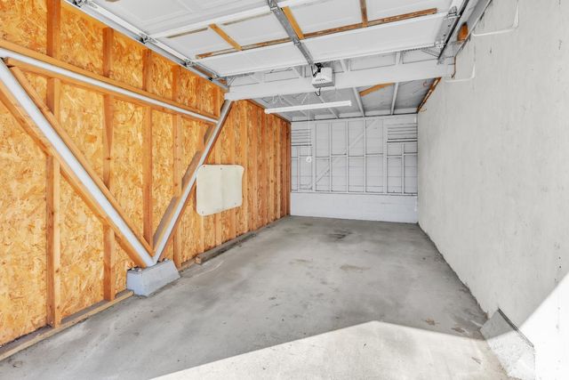 2869 Santa Paula Ct, Sacramento, CA 95821