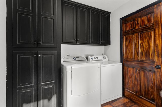 201 Pinewood, Carthage, TX 75633