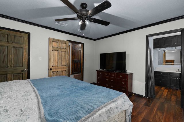 201 Pinewood, Carthage, TX 75633