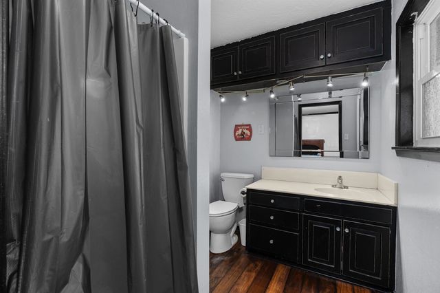 201 Pinewood, Carthage, TX 75633