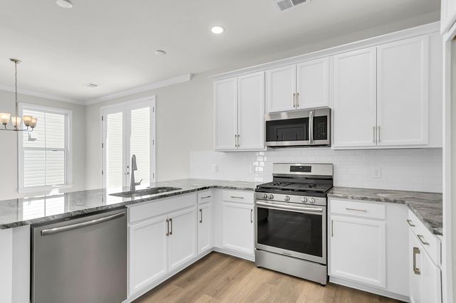 805 Abbey Gardens Lane, Moncks Corner, SC 29461