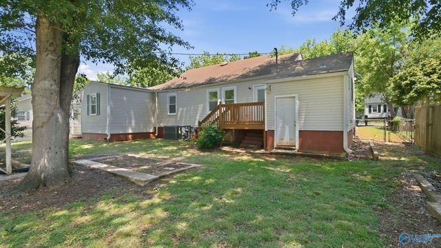 3929 Cypress Avenue SW, Huntsville, AL 35805