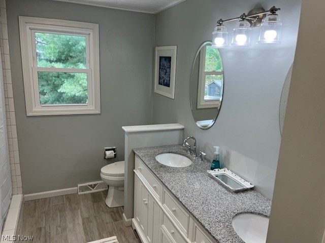 1385 Butler Street SE, North Canton, OH 44720