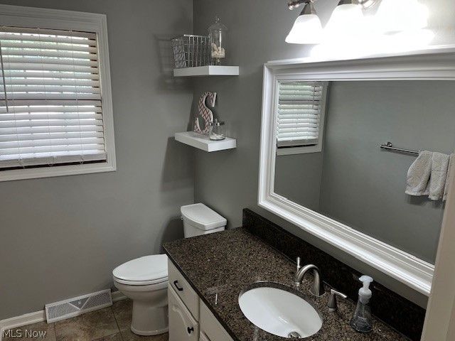 1385 Butler Street SE, North Canton, OH 44720