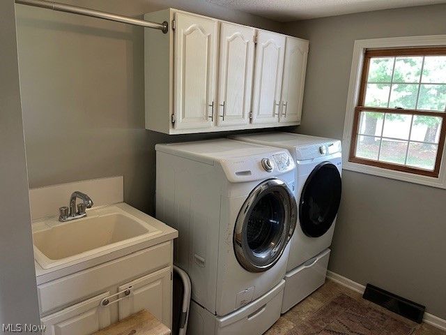1385 Butler Street SE, North Canton, OH 44720