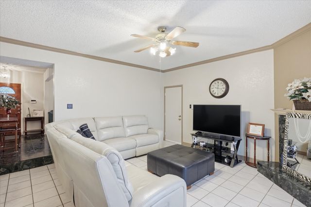 2315 Rockhill Road, Mckinney, TX 75072