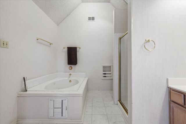 2315 Rockhill Road, Mckinney, TX 75072