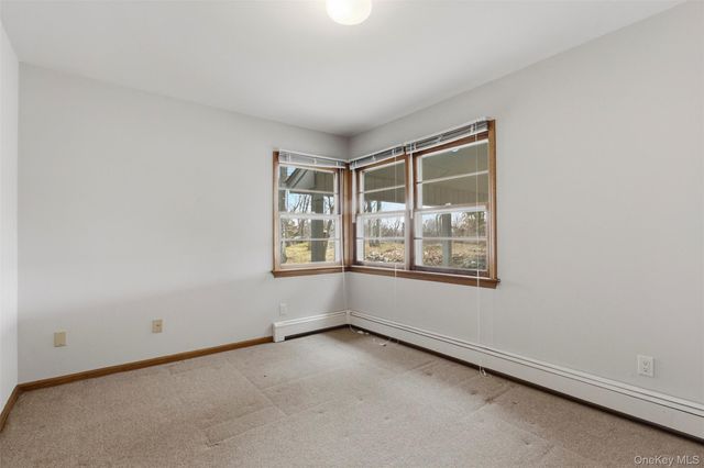 27 Allapartus Circle, Ossining, NY 10562