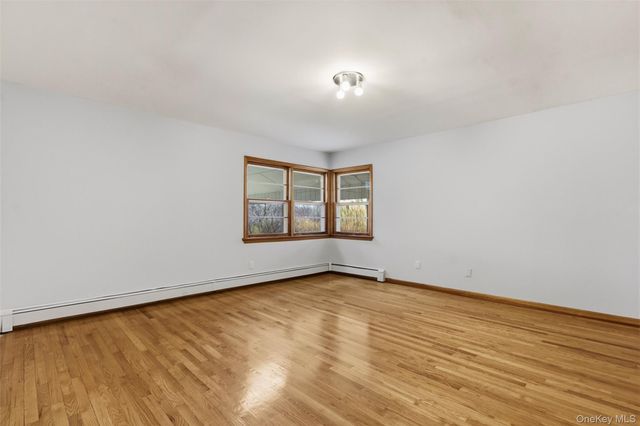 27 Allapartus Circle, Ossining, NY 10562