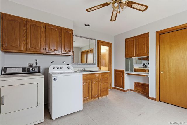 27 Allapartus Circle, Ossining, NY 10562