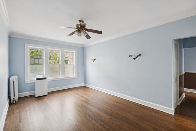 717 Reba Place 2N, Evanston, IL 60202