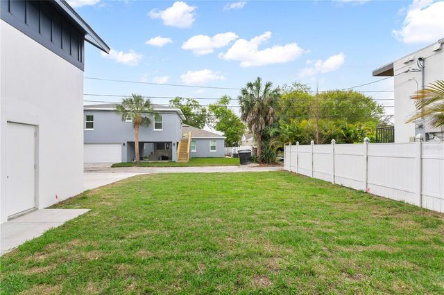 514 38TH AVENUE NE, St Petersburg, FL 33704