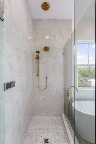 514 38TH AVENUE NE, St Petersburg, FL 33704