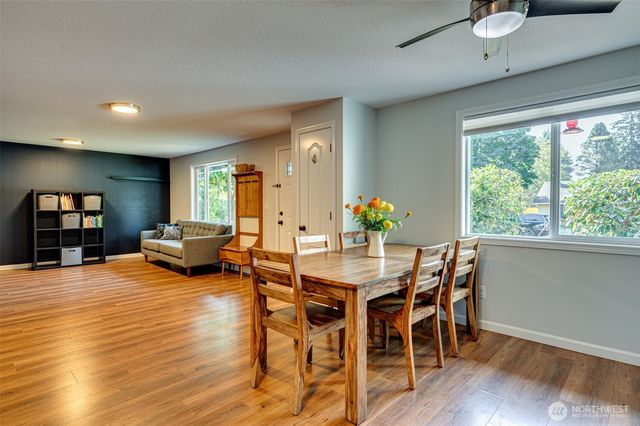 12710 NE 37th Street, Vancouver, WA 98682