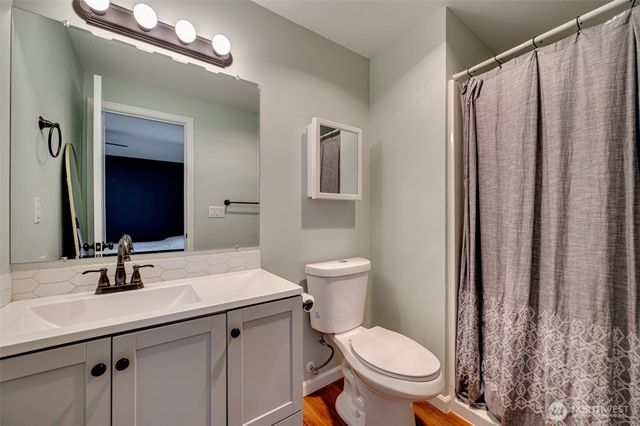12710 NE 37th Street, Vancouver, WA 98682