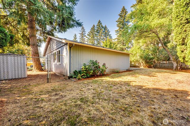 12710 NE 37th Street, Vancouver, WA 98682