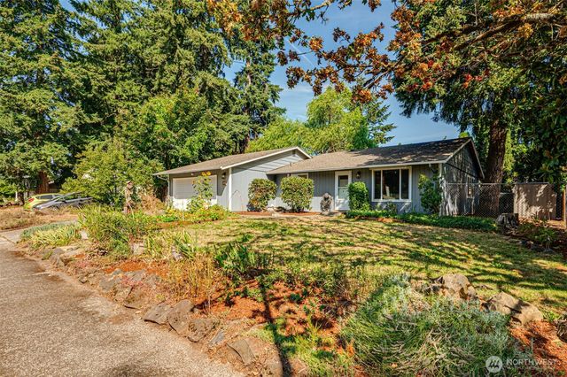 12710 NE 37th Street, Vancouver, WA 98682