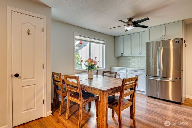 12710 NE 37th Street, Vancouver, WA 98682