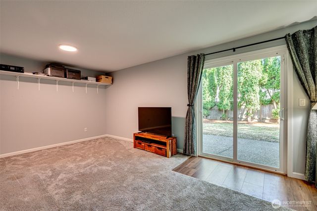 12710 NE 37th Street, Vancouver, WA 98682