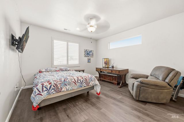 310 S Voyage Ave, Caldwell, ID 83605