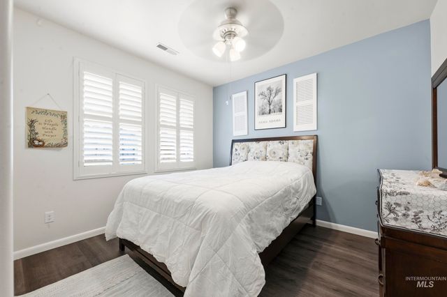 310 S Voyage Ave, Caldwell, ID 83605