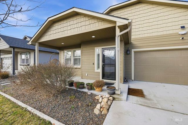 310 S Voyage Ave, Caldwell, ID 83605