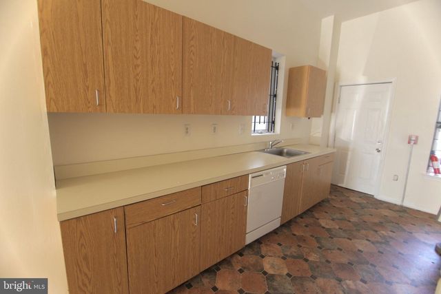 1844 N 16TH ST, Philadelphia, PA 19121